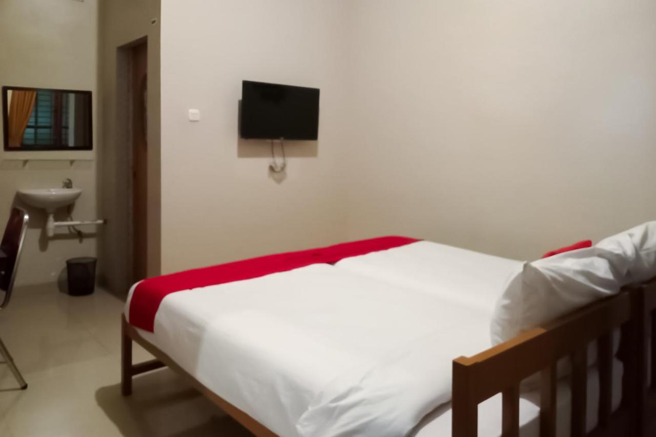 Reddoorz At Joyce Guest House 메단 외부 사진