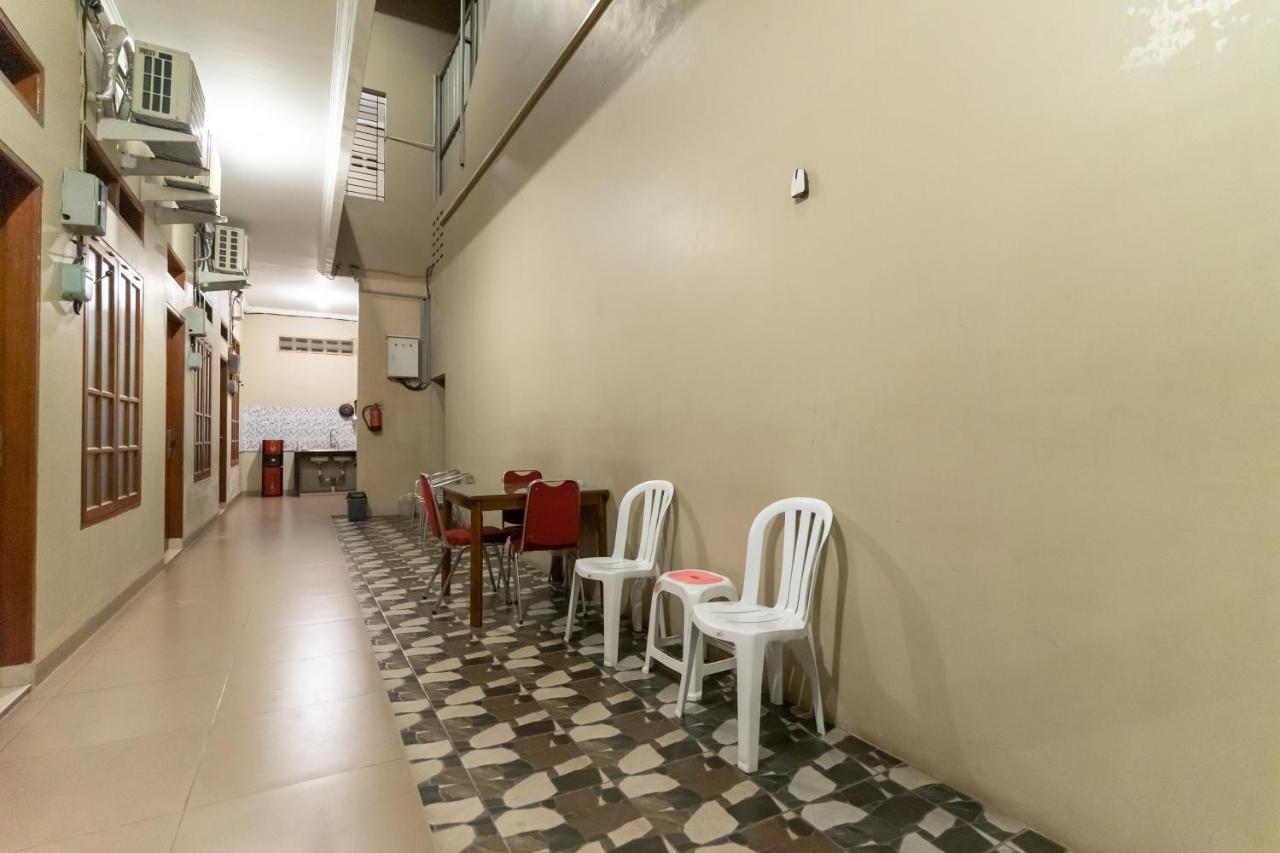 Reddoorz At Joyce Guest House 메단 외부 사진